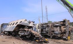 Etiyopya'da tren kazası: 15 ölü