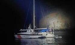 Fethiye'de 4 göçmen kaçakçısıyla 35 düzensiz göçmen yakalandı