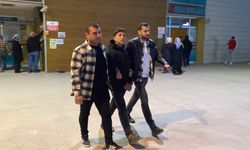 Firari hükümlü çalıntı motosikletle yakalandı