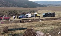 Fırtınada üzerine konteyner ev devrilmişti; toprağa verildi