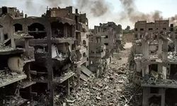 İsrail'in Gazze'de bir araca düzenlediği saldırıda 4 kişi yaralandı