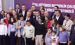 İstanbul - Bakan Tekin: Özel rehabilitasyon merkezlerinde eğitim desteği verdiğimiz yaklaşık 600 bin özel eğitim öğrencimiz daha var