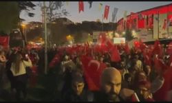 İstanbul - Cumhuriyet'in 102'nci yılı Beşiktaş'ta yürüyüş ile kutlandı