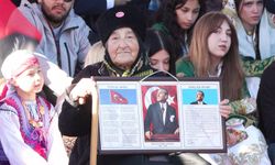 İstanbul - Cumhuriyetin 102'nci yılı Vatan Caddesi'nde kutlandı