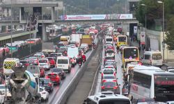 İstanbul- İstanbul'da beklenen yağış başladı -1