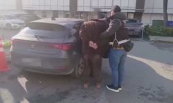 İstanbul - Kaçak sigara imalathanesine operasyon: 13 kişi yakalandı