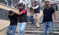 İstanbul- Otomobil kiralamak isteyenleri dolandıran 2 kişi kamerada