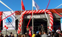 İstanbul - Özgür Özel: Seçimle göreve gelenin seçimle gitmesi esastır