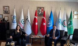 Kamboçya Büyükelçisi Chea, ULUSKON Başkanı Atasoy'u ziyaret etti