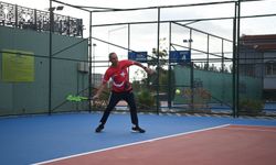 Kuşadası Tenis Kulübü'nde Cumhuriyet Kupası heyecanı başladı