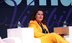 Lal Denizli: 'Kadın gibi kadın, şehrini de ülkesini de yönetiyor' denileceği günlerin gelmesini bekliyorum