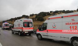 Manisa'da otomobil ile kamyonet çarpıştı; 1 bebek öldü, 5 yaralı
