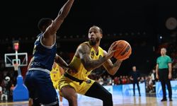 Mersin Spor - Karditsa Iaponik: 81-73