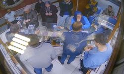 Müşteri gibi girdiği kuyumcudan 2 bileziği alıp kaçtı