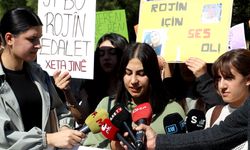 Rojin Kabaiş için yapılan yürüyüşte, üniversite öğrencisine otomobil çarptı (2)