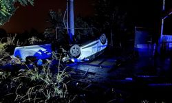 Takla atan otomobildeki 2 kişi yaralandı