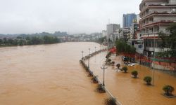 Vietnam'da sel: 10 ölü