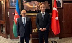 YÖK Başkanı Özvar, Türkiye'nin Bakü Büyükelçiliği'ni ziyaret etti