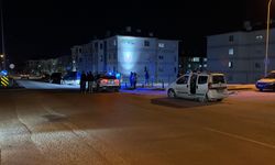 2 aracın çarpıştığı kazada tanıdık çıkan taraflar arasında gerginlik yaşandı