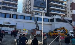 7 katlı binanın otoparkında yangın; 29 kişi dumandan etkilendi