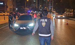 Adana'da 884 polis ile dronlu asayiş uygulaması; aranan 72 kişi yakalandı