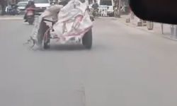 Adana'da at arabası, otomobile çarptı