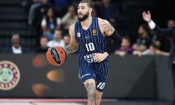 Anadolu Efes - Barcelona: 74-73