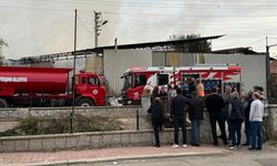 Antalya'da ahşap presleme ve üretme atölyesinde yangın