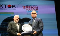 Bakan Ersoy'dan turizmde nisan-mayıs uyarısı