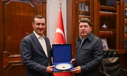 Bakan Tunç, Türkiye'nin Riyad Büyükelçiliği'ni ziyaret etti