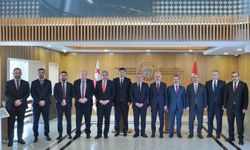 Bakan Uraloğlu, Gürcistan Altyapı Bakanı Sokhadze ile görüştü