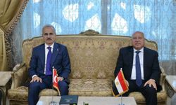 Bakan Uraloğlu, Mısır Ulaştırma Bakanı El-Vezir ile bir araya geldi