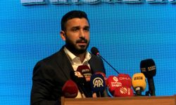 Bilal Erdoğan: Kitap okuyan, başarılı, merak eden, araştıran bir gençlik istiyoruz