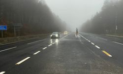 Bolu Dağı'nda sis; görüş mesafesi 25 metreye düştü