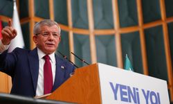 Davutoğlu: Ne bir makamın ne de adaylığın peşindeyim