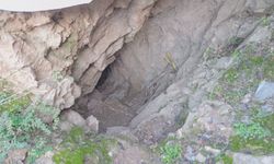 Defineciler dağı 15 metre kazmışlar