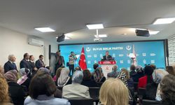 Destici: Komisyon, İmralı'nın ayağına gitmemeli