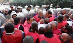 Eğitim-İş'ten MEB önünde bütçe eylemi