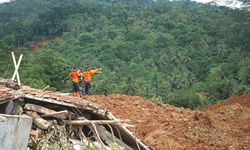 Endonezya'da toprak kayması: 3 ölü