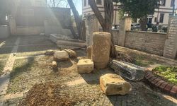 Erdek'te altyapı çalışmaları sırasında arkeolojik kalıntılar bulundu