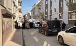 Evde boğazı kesilmiş halde bulunan 2 engelli çocuk annesi, toprağa verildi