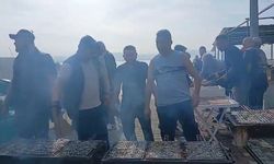 Festivalde 2 bin kişiye balık ekmek dağıtıldı