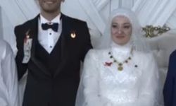 Gaziantep'teki düğünde silah karşıtı pankart açtılar / Ek fotoğraf