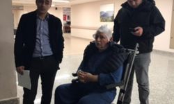 Hafif ticari aracın yayaya çarptığı kaza kamerada