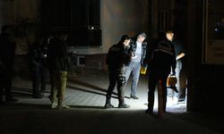 Hırsızlık şüphelilerini engelledi, tabancayla vuruldu