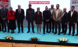 İstanbul- Bakan Göktaş, ‘Hikayenin Geri Kalanı' sergisine katıldı