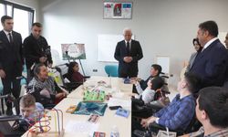 İstanbul- Başakşehir Çam ve Sakura Şehir Hastanesi'nde 'Hastane Sınıfı' açıldı