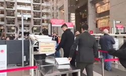 İstanbul - Beşiktaş kalecisi Ersin Destanoğlu suç duyurusunda bulunmak için Çağlayan'da - 2 / Ek görüntü ve fotoğrafla