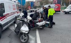 İstanbul- Fatih'te taksiyle çarpışan motosikletin sürücüsü yaralandı