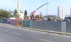 İstanbul - Küçükçekmece'de 18 metre derinlikteki tünelde kaza geçiren işçi vinçle çıkarıldı